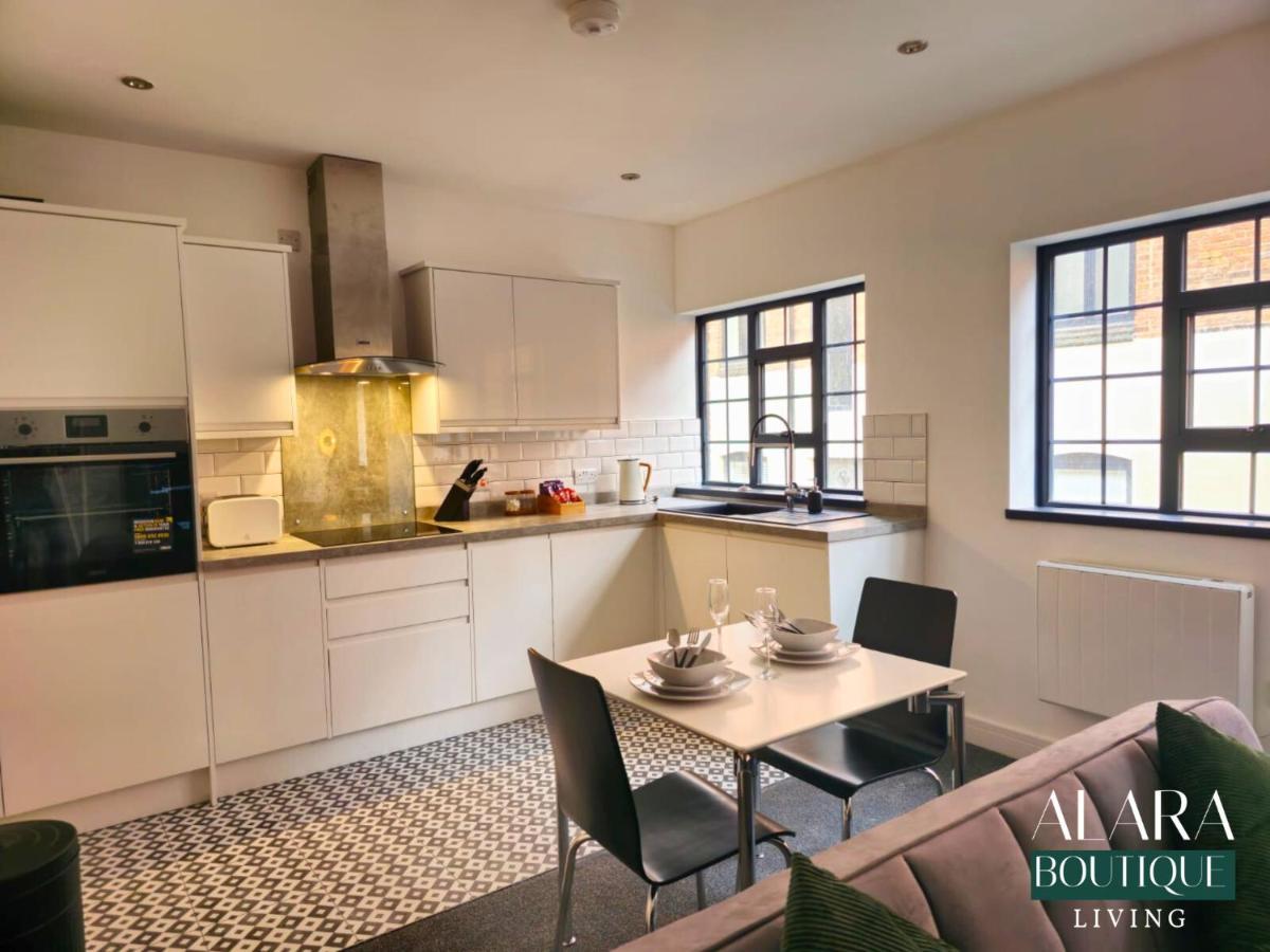 3 Floor Townhouse Luxury Living Alara Boutique Appartement Birmingham Buitenkant foto