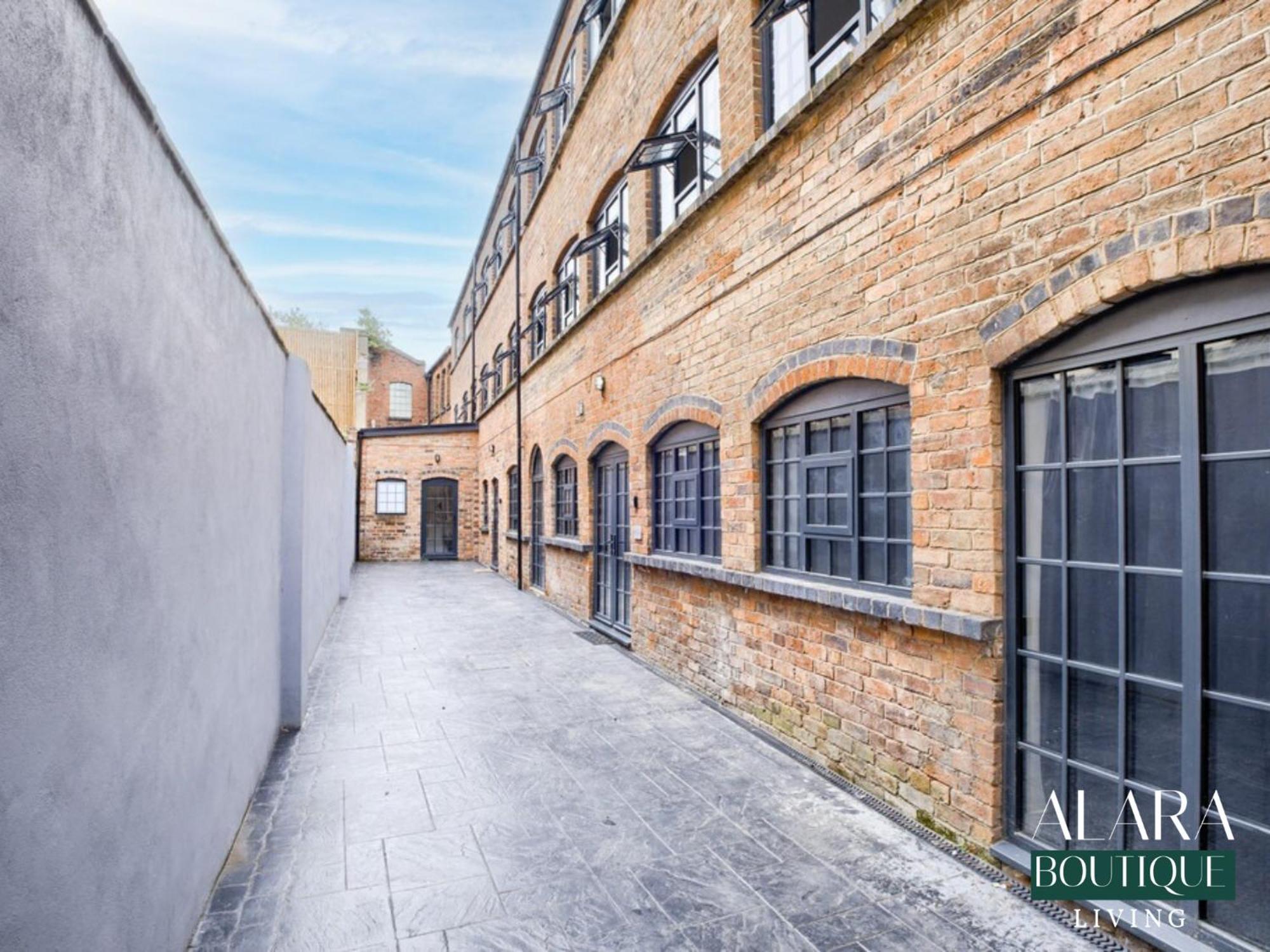 3 Floor Townhouse Luxury Living Alara Boutique Appartement Birmingham Buitenkant foto